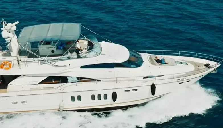 Maintenance Tips For Your Luxury Yacht Charter